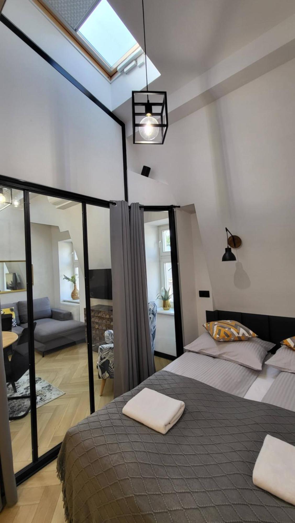 Old Town Apartment, Starowislna Краков Экстерьер фото